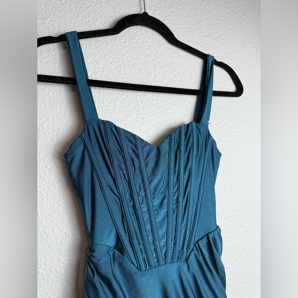 H:ours Revolve Miquela Teal Green Corset
Ruched Drape Dress Size XS. - Picture 3 of 7